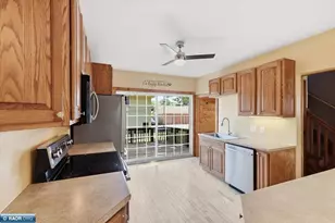 3210 2nd Ave W, Hibbing, MN 55746 - Photo 11