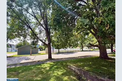 312 1st St SW, Chisholm, MN 55719 - Photo 31