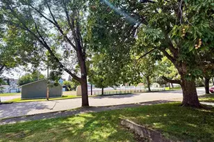 312 1st St SW, Chisholm, MN 55719 - Photo 31