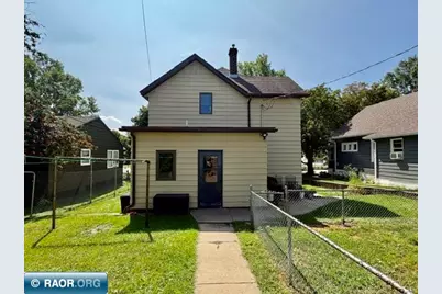 312 1st St SW, Chisholm, MN 55719 - Photo 5