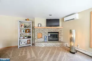 114 Highland Dr, Hibbing, MN 55746 - Photo 11