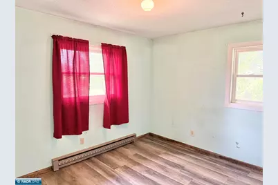3919 8th Ave E, Hibbing, MN 55746 - Photo 17