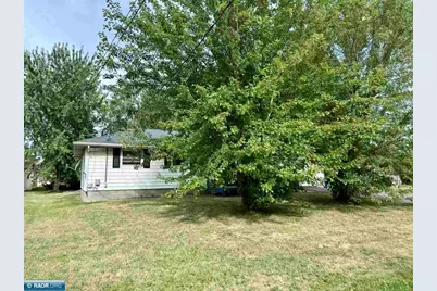 3919 8th Ave E, Hibbing, MN 55746 - Photo 27