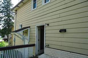 539 E 39th St, Hibbing, MN 55746 - Photo 23