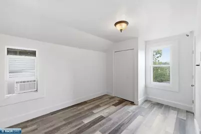 202 Michigan Ave W, Gilbert, MN 55741 - Photo 23