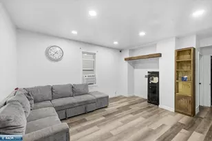 202 Michigan Ave W, Gilbert, MN 55741 - Photo 7