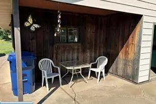 3941 E 3rd Ave, Hibbing, MN 55746 - Photo 17