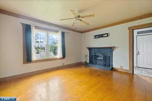 213 & 215 W 4th Ave N, Aurora, MN 55705 - Photo 13