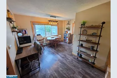 313 Forest St, Buhl, MN 55713 - Photo 11