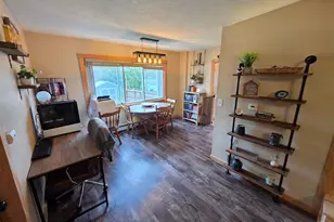 313 Forest St, Buhl, MN 55713 - Photo 11