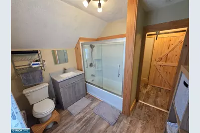 313 Forest St, Buhl, MN 55713 - Photo 23