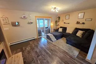 313 Forest St, Buhl, MN 55713 - Photo 9