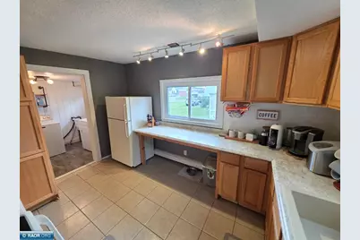 313 Forest St, Buhl, MN 55713 - Photo 15