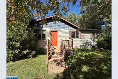 209 17th Avenue W, Eveleth, MN 55734 - Photo 1