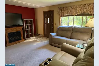209 17th Avenue W, Eveleth, MN 55734 - Photo 9