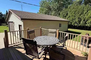 209 17th Ave W, Eveleth, MN 55734 - Photo 5