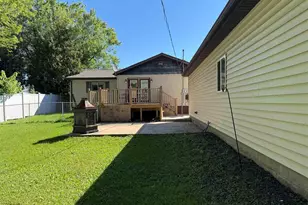 209 17th Ave W, Eveleth, MN 55734 - Photo 25