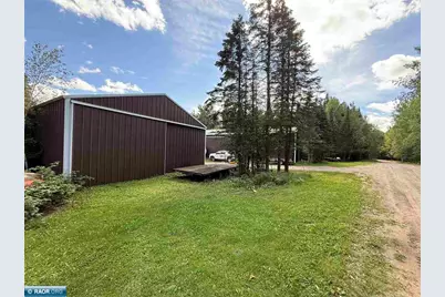 4230 Wildwood Dr, Hibbing, MN 55746 - Photo 11