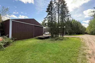 4230 Wildwood Dr, Hibbing, MN 55746 - Photo 11