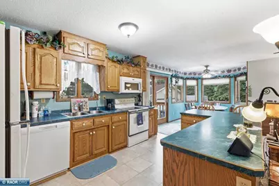 10916 Meadowlark Ln, Hibbing, MN 55746 - Photo 7