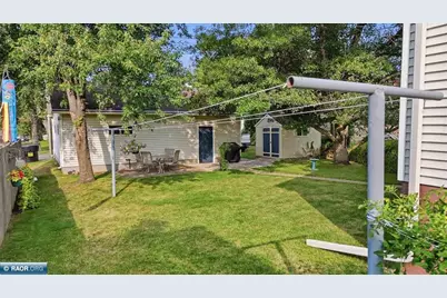 217 Chandler Ave, Eveleth, MN 55734 - Photo 33