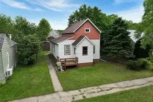 412 16th St N, Virginia, MN 55792 - Photo 1