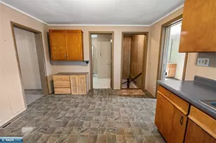 412 16th St N, Virginia, MN 55792 - Photo 7
