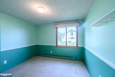 2120 W 2nd Ave, Hibbing, MN 55746 - Photo 21