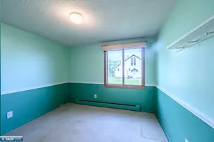2120 W 2nd Ave, Hibbing, MN 55746 - Photo 21