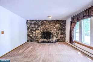 2120 W 2nd Ave, Hibbing, MN 55746 - Photo 5