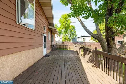 2120 W 2nd Ave, Hibbing, MN 55746 - Photo 41