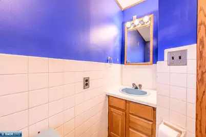2120 W 2nd Ave, Hibbing, MN 55746 - Photo 19