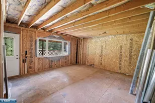 10415 Hwy 92, Hibbing, MN 55746 - Photo 13