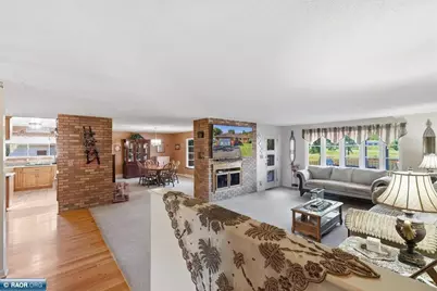 1408 Gray Drive, Hibbing, MN 55746 - Photo 17