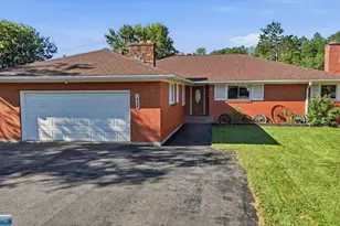 1408 Gray Dr, Hibbing, MN 55746 - Photo 1