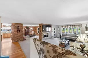 1408 Gray Dr, Hibbing, MN 55746 - Photo 17