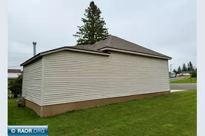 101 State St, Buhl, MN 55713 - Photo 5