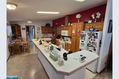 204 Congdon Ave, Coleraine, MN 55722 - Photo 13