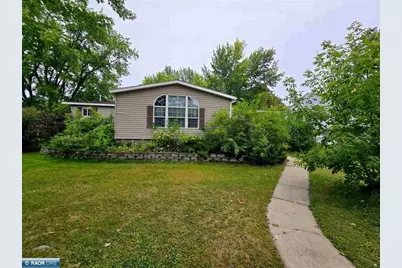 204 Congdon Ave, Coleraine, MN 55722 - Photo 1