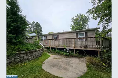 204 Congdon Ave, Coleraine, MN 55722 - Photo 7