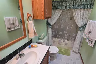 204 Congdon Ave, Coleraine, MN 55722 - Photo 19