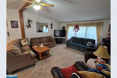 204 Congdon Ave, Coleraine, MN 55722 - Photo 3
