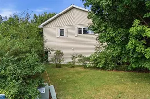35 Vermillion Dr, Virginia, MN 55792 - Photo 35
