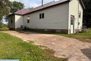 1006 N 18th St, Virginia, MN 55792 - Photo 3