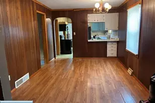1006 N 18th St, Virginia, MN 55792 - Photo 9