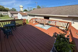611 W 33rd St, Hibbing, MN 55746 - Photo 17