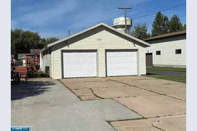 611 W 33rd St, Hibbing, MN 55746 - Photo 21