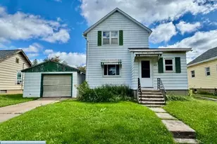 5722 Mountain Dr, Mt. Iron, MN 55768 - Photo 1