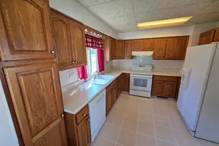 612 6th St NW, Chisholm, MN 55719 - Photo 11
