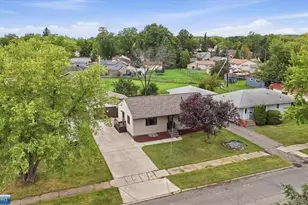 3115 Outer Dr, Hibbing, MN 55746 - Photo 3